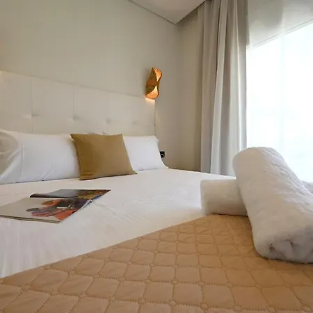 Apartmán Alley Marina - Newly Renovated Near Marina, Old Town, Sea Rhodes City